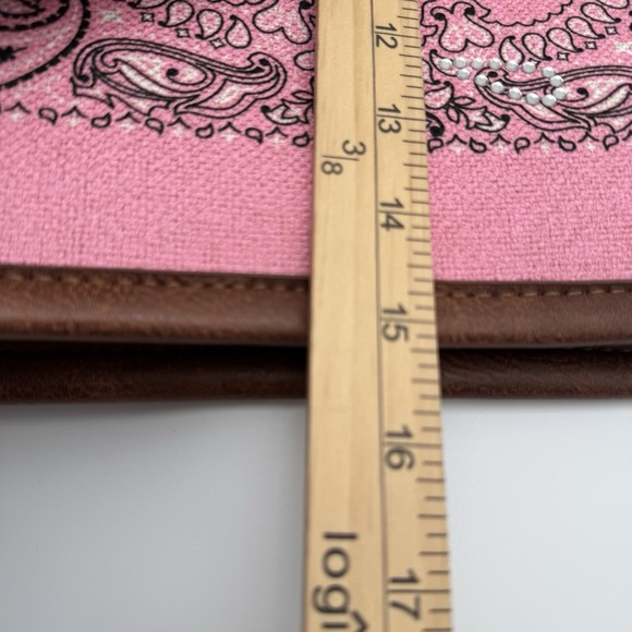 Montana West Bandana Rhinstone "Howdy" Conceal Carry Tote Bag Pink Western NWT - Picture 11 of 16